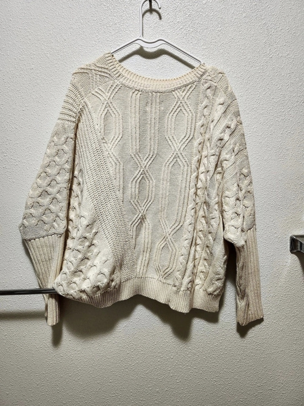 Maeve By Anthropologie Cable Knit Crewneck Sweater in Cream Size Small